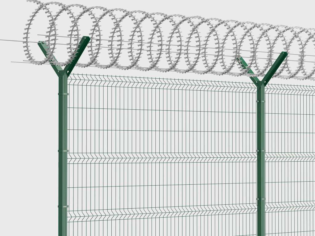 Забор из заборной секции «Усиленная» и стального прутка 6 мм 16