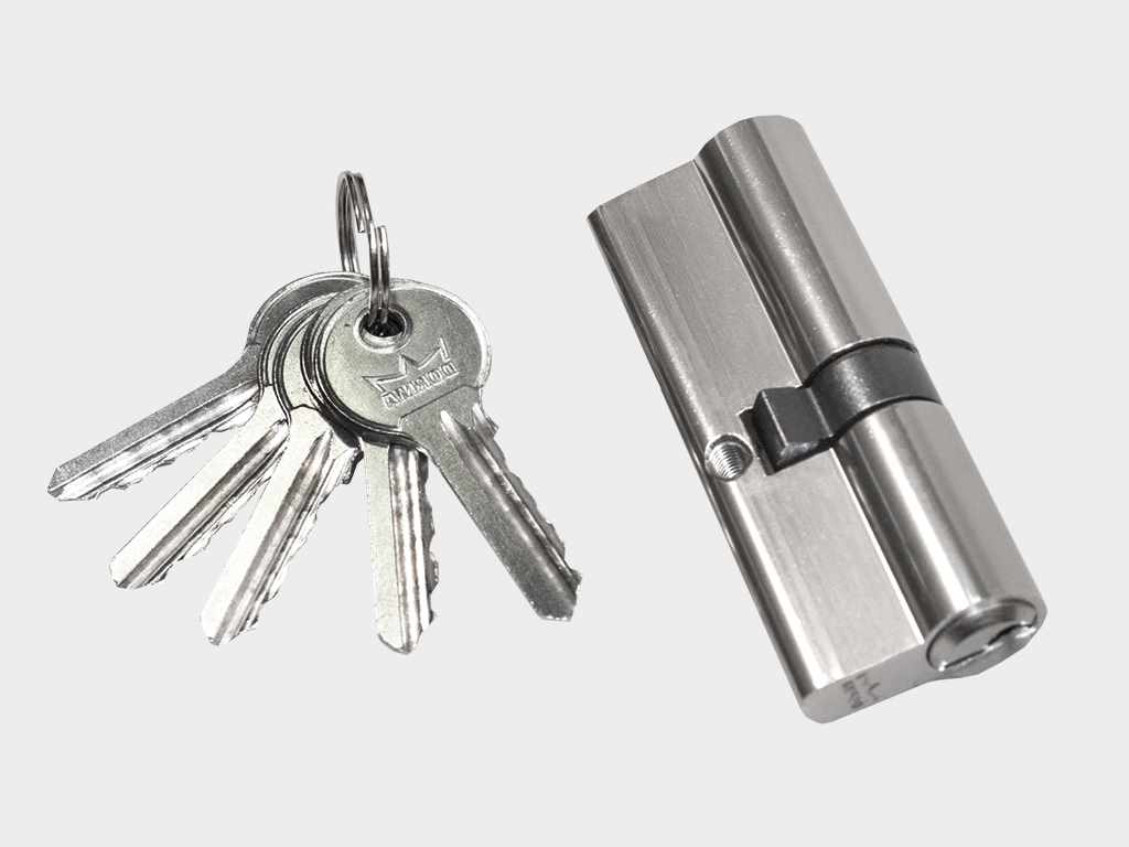 Технические двери одностворчатые 12