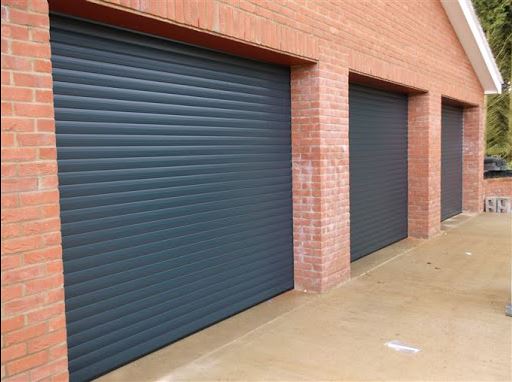 Ворота рулонные (Рольворота) из одностороннего экструдированного роллетного профиля RHE84М 6