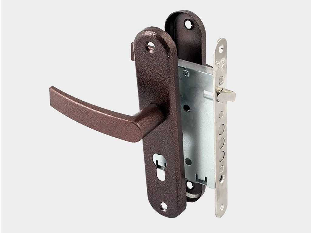 Входные двери «Лидер» 10