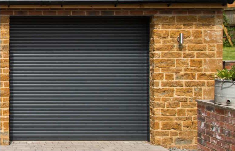 Рольставни на витрину взломостойкие из экструдированного роллетного профиля RHE58M 7